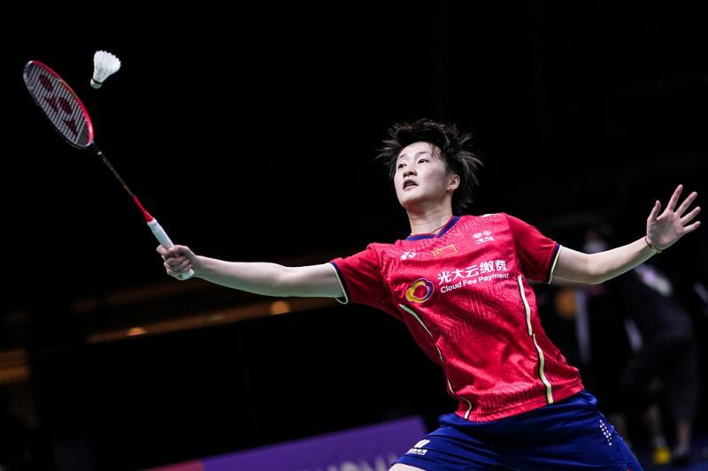 反映出年轻 反映出年轻