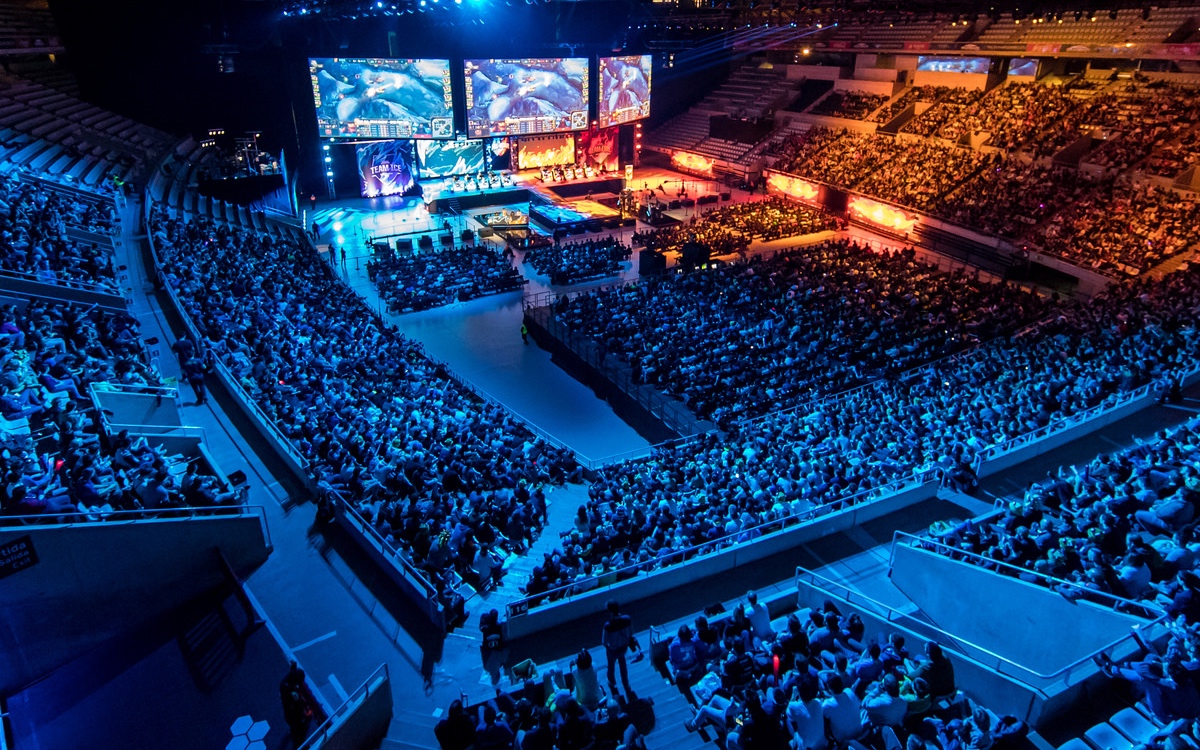 使其成功避 使其成功避