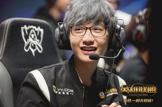 这支队伍成 这支队伍成