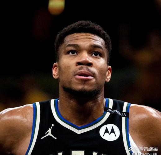 费城费城人王牌哈勒戴（Roy Halladay）在 2010 年季后赛投出无安打比赛